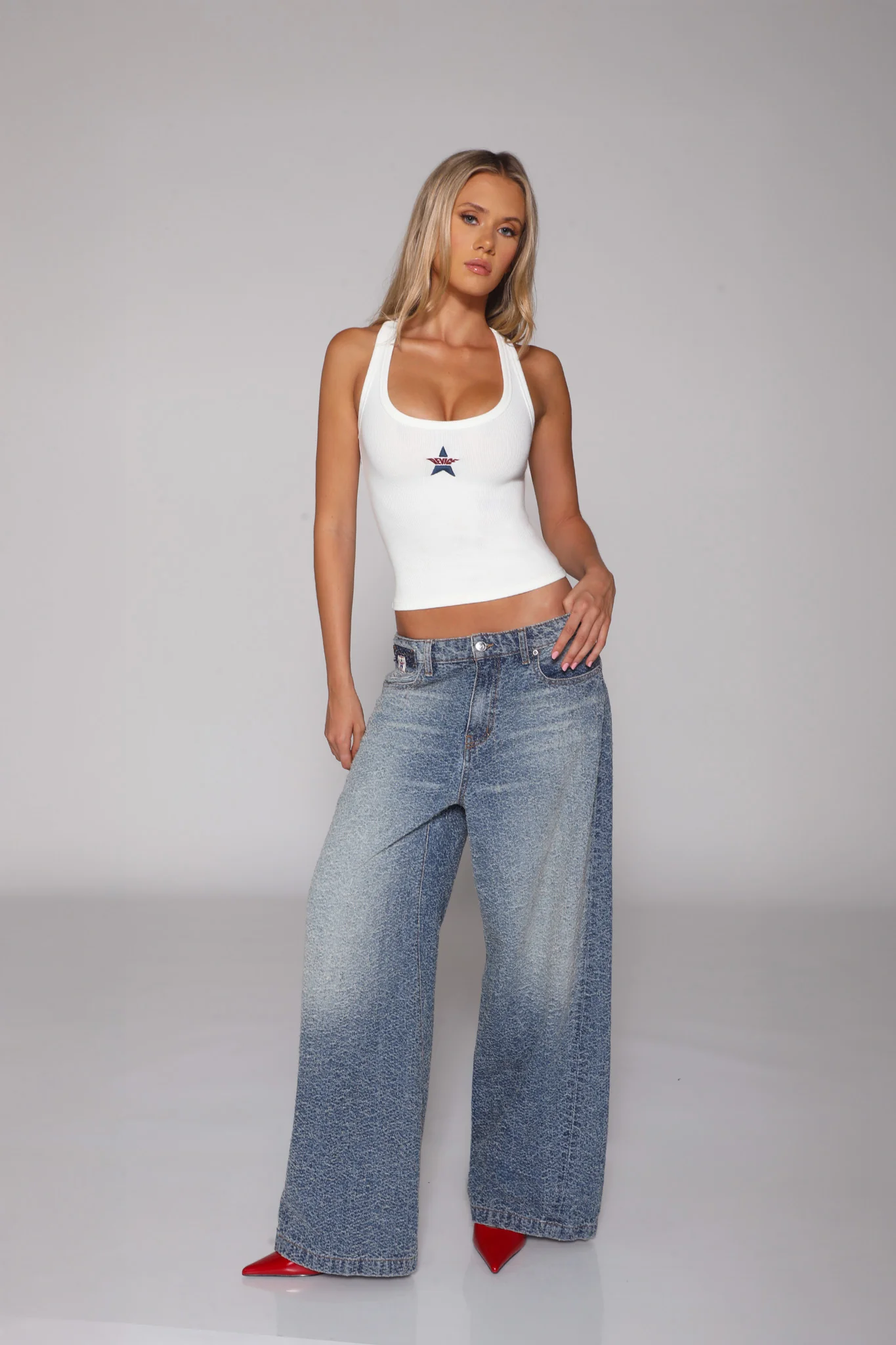 1083-empire-jean-aquamarine-3.webp EMPIRE JEAN / AQUAMARINE