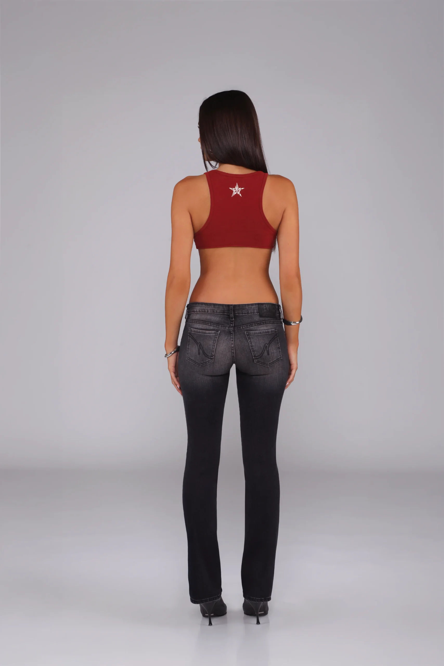 1201-low-down-black-cherry-3.webp LOW DOWN / BLACK CHERRY