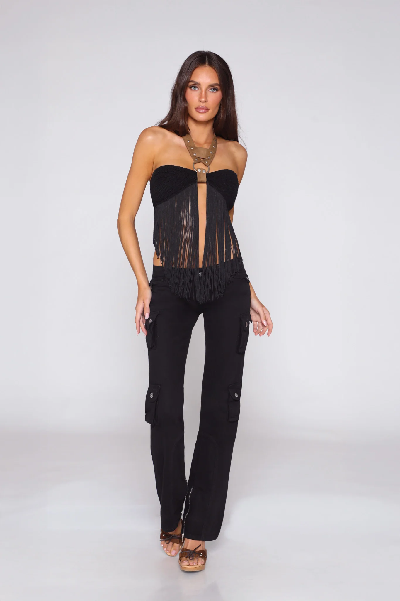 1423-lara-cargo-jet-black-1.webp LARA CARGO / JET BLACK