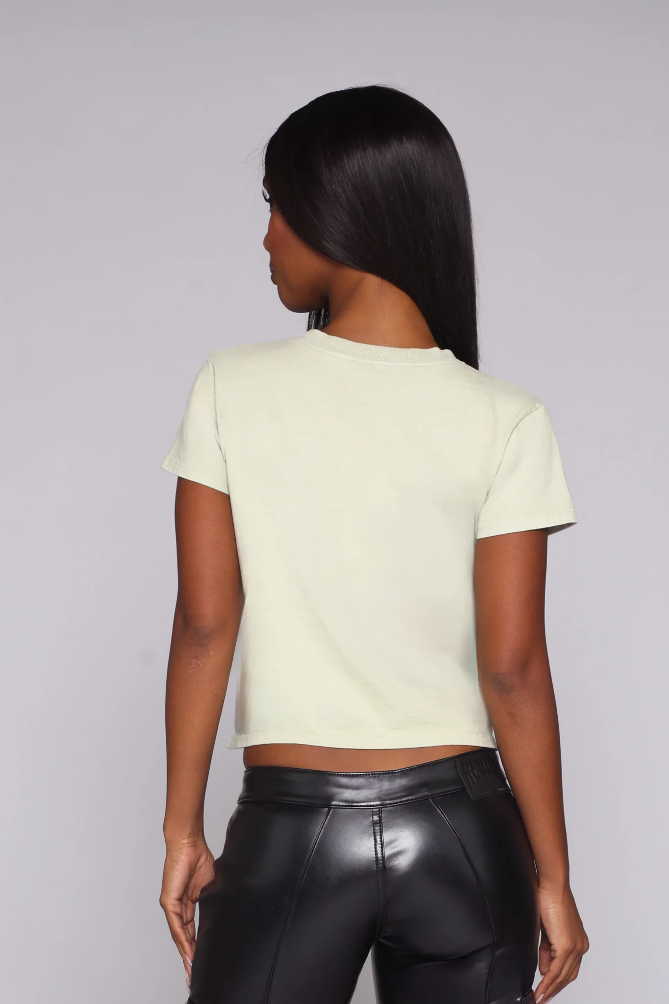 1734-brentwood-tee-mint-4.webp BRENTWOOD TEE / MINT