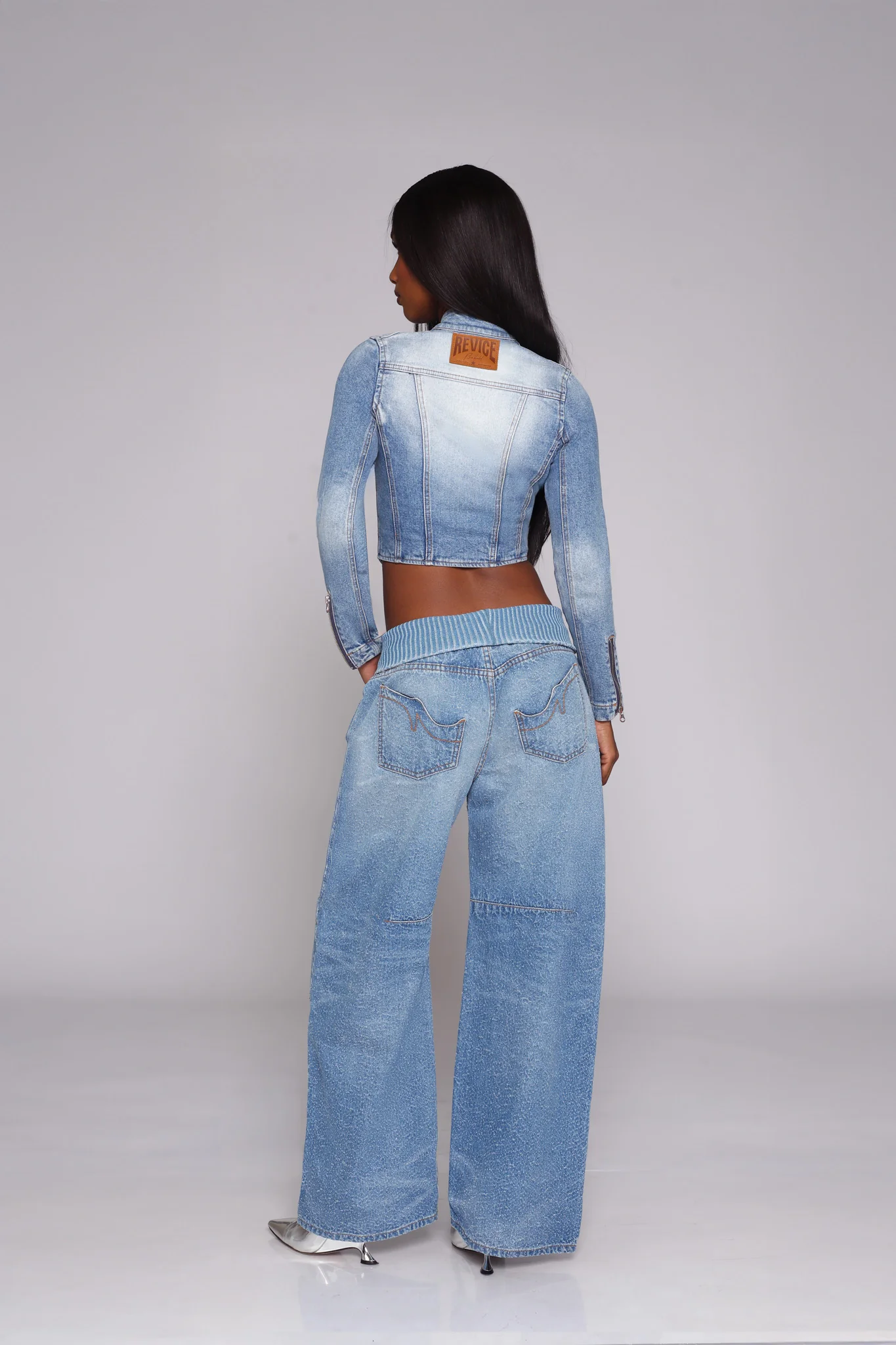 2558-vice-jean-tidal-wave-3.webp VICE JEAN / TIDAL WAVE